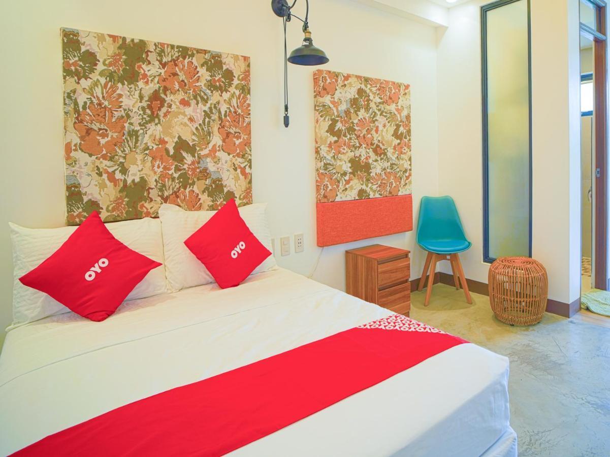 Ibaan Capital O Oyo 785 The Greenhive Hotel מראה חיצוני תמונה