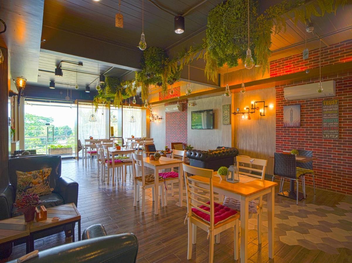 Ibaan Capital O Oyo 785 The Greenhive Hotel מראה חיצוני תמונה