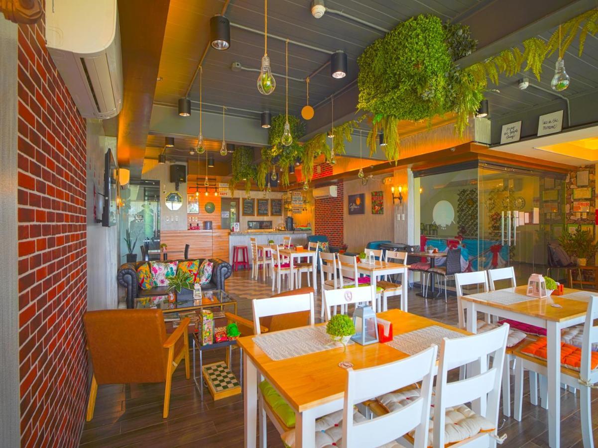 Ibaan Capital O Oyo 785 The Greenhive Hotel מראה חיצוני תמונה