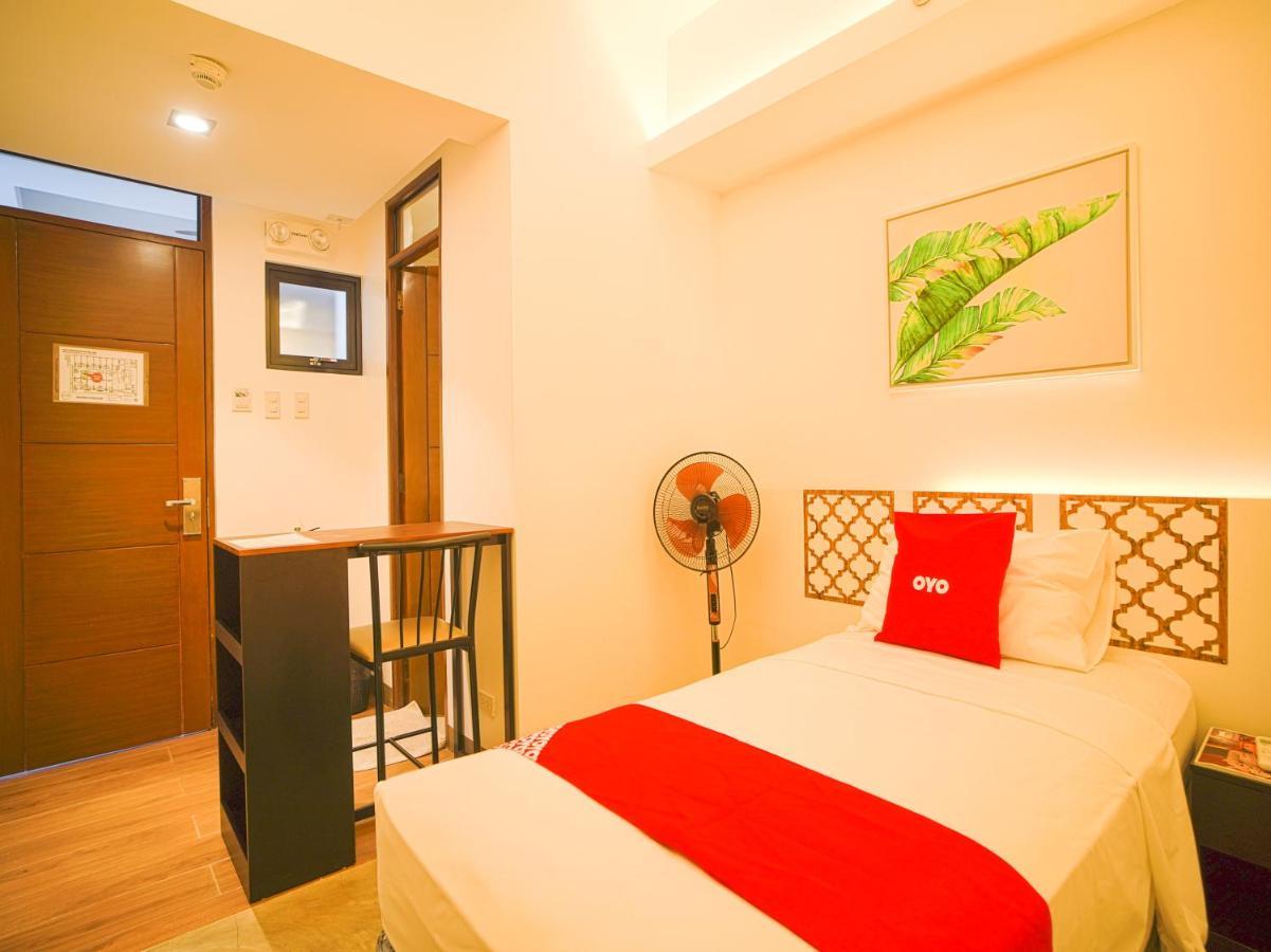 Ibaan Capital O Oyo 785 The Greenhive Hotel מראה חיצוני תמונה